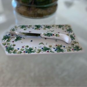 CHEESE BOARD & KNIFE